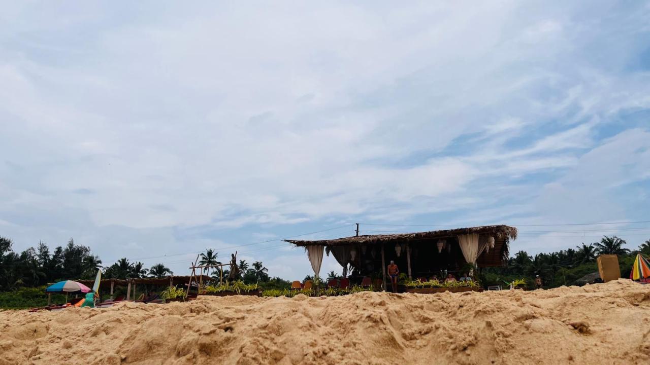 Coco Inn Goa แคนโดลิม ภายนอก รูปภาพ